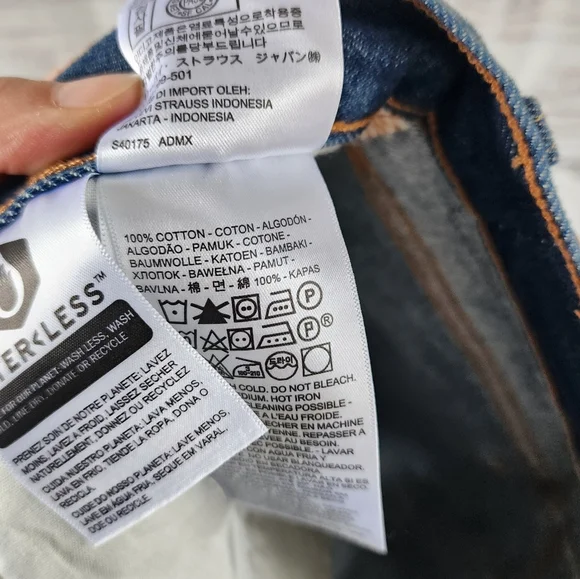 Levi's 501 denim shorts size 29 - Picture 8 of 10